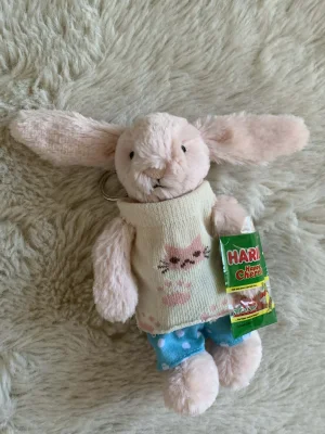 Bashful Blush Bunny Bag Charm Jellycat photo