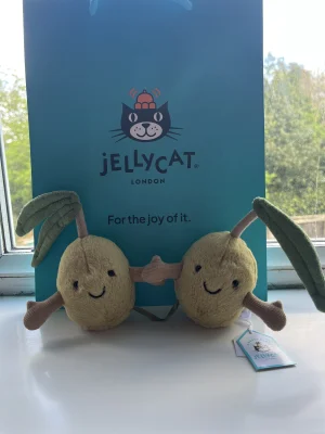 Amuseables Pair of Olives Jellycat photo