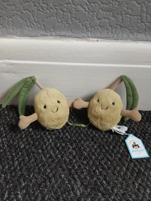 Amuseables Pair of Olives Jellycat photo