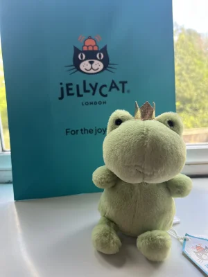 Crowning Croaker Green Jellycat photo