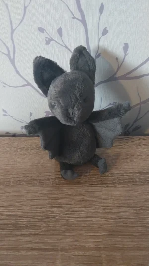 Ooky Bat Jellycat photo uploaded by Hope_Collectablez