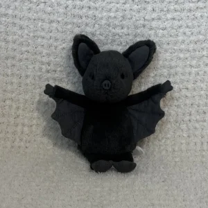Ooky Bat Jellycat | Jelly Journal