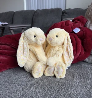 Blossom Lemon Bunny - Medium Jellycat | Jelly Journal