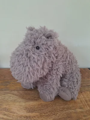 Curvie Hippo Jellycat | Jelly Journal