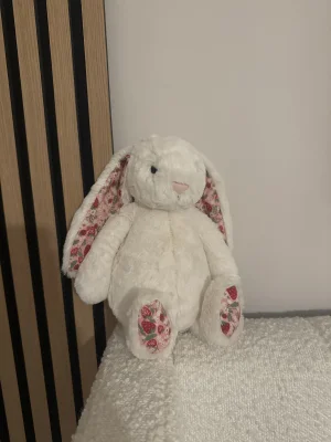 Blossom Cream Bunny 'Berry' - Medium Jellycat photo