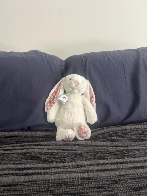 Blossom Cream Bunny 'Berry' - Medium Jellycat | Jelly Journal