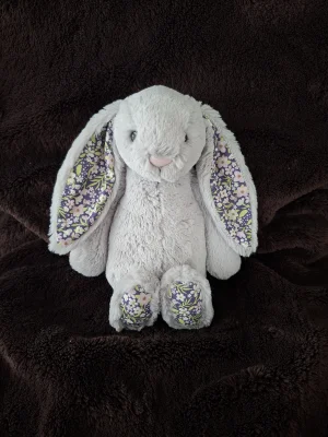Blossom Silver Bunny 'Bloom' - Medium Jellycat photo