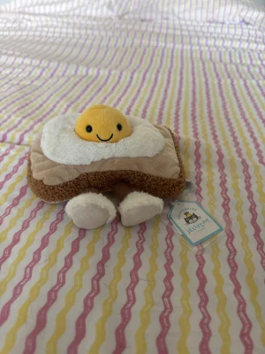 Amuseables Egglantine Egg On Toast Jellycat photo
