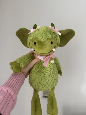 Grizzo Gremlin Jellycat photo