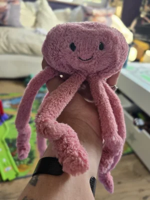 A photo of Ellie Jellyfish Jellycat taken by Gremlem22NBC