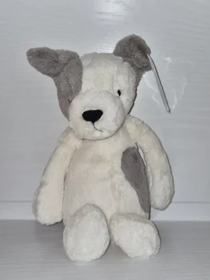 A photo of Bashful Terrier Jellycat taken by Kasiiebee