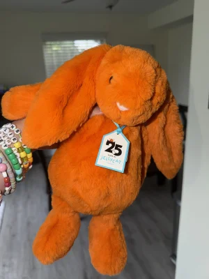 Bashful Luxe Amberley Bunny Jellycat | Jelly Journal