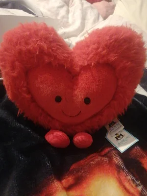 Amuseables Beatie Heart - Large Jellycat | Jelly Journal