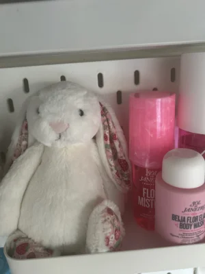 Blossom Cream Bunny 'Berry' - Small Jellycat | Jelly Journal