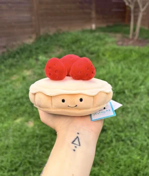 Pretty Patisserie Tarte Aux Fraises Jellycat photo