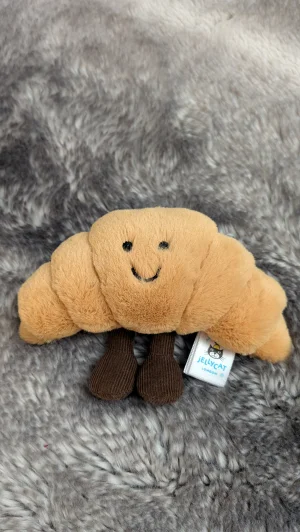 Amuseables Croissant Bag Charm Jellycat | Jelly Journal