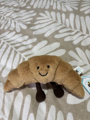 Amuseables Croissant - Small Jellycat photo