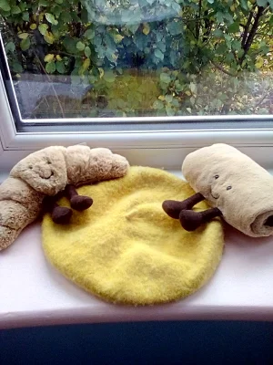 Amuseables Croissant - Small Jellycat photo uploaded by Jellycatamusabl