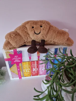 Amuseables Croissant - Small Jellycat photo