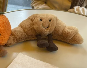 Amuseables Croissant - Small Jellycat photo