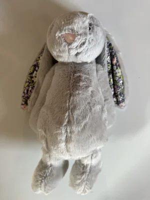 Blossom Silver Bunny - Medium Jellycat | Jelly Journal