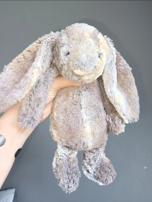 ジェリーキャット Bashful Woodland Bunny M 新品タグ付き Bashful Woodland Bunny - Medium Jellycat | Jelly Journal