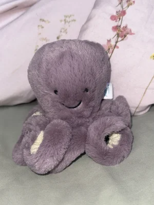 Maya Octopus - Tiny Jellycat photo