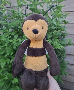 Bashful Bee Jellycat | Jelly Journal