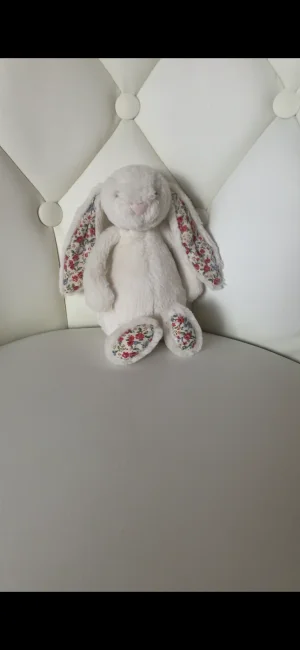 Blossom Cream Bunny - Small Jellycat | Jelly Journal