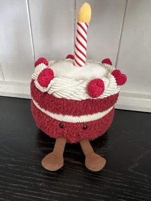 Amuseables Cheri Cake Jellycat photo uploaded by Jellytastic