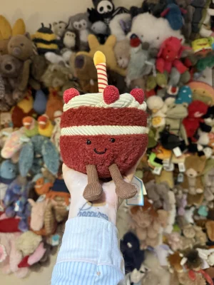 Amuseables Cheri Cake Jellycat photo
