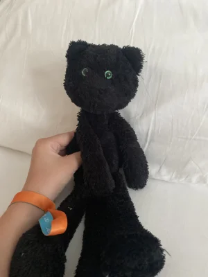 A photo of Casper Cat - Medium Jellycat taken by Swiftiejellycat