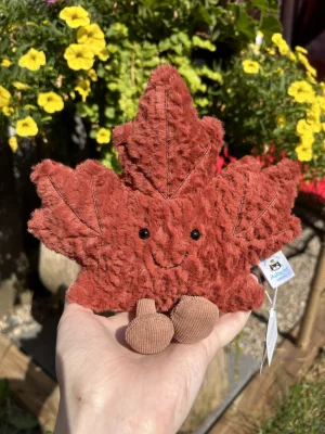 Amuseables Maple Leaf 🇨🇦 Jellycat photo