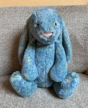 Bashful Luxe Bunny Azure - Huge Jellycat | Jelly Journal