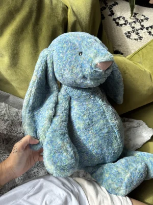 Bashful Luxe Bunny Azure - Huge Jellycat | Jelly Journal