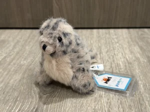 A photo of Nauticool Spotty Seal Jellycat taken by BunnyBPatt