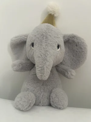 A photo of Jollipop Elephant Jellycat taken by sunny123123