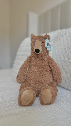A photo of Enzo Bear Jellycat taken by ItsKatie
