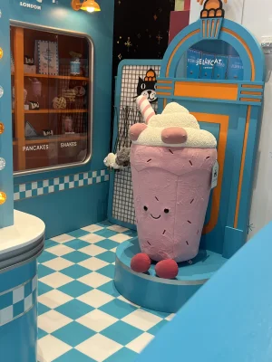 Amuseables Bubbeca Milkshake 🇺🇸 Jellycat | Jelly Journal