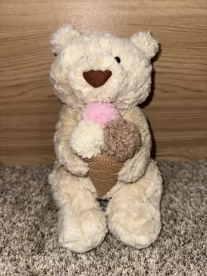Photo by abbie’s jellycats :)
