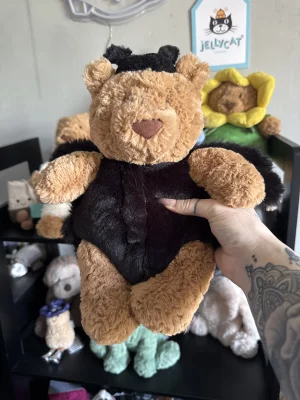 Bartholomew Bear 'Spider' Jellycat | Jelly Journal
