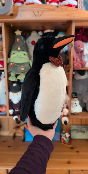 Jazzy Penguin Jellycat photo