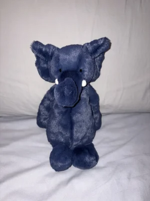 Bashful Blue Elephant - Medium Jellycat photo uploaded by twigletfitz