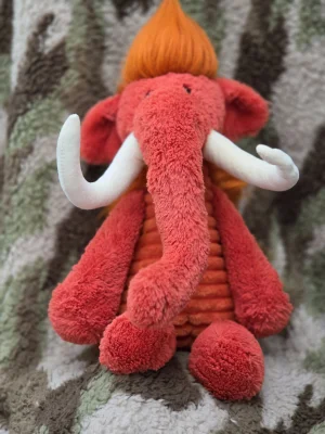 Snagglebaggle Winston Woolly Mammoth Jellycat photo