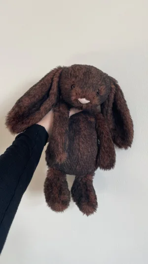 Bashful Walnut Bunny Jellycat photo