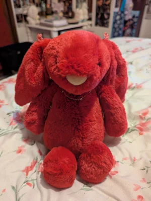 Bashful Luxe Bunny Scarlett Jellycat | Jelly Journal