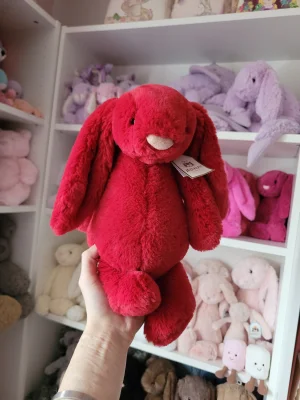 Bashful Luxe Bunny Scarlett Jellycat | Jelly Journal