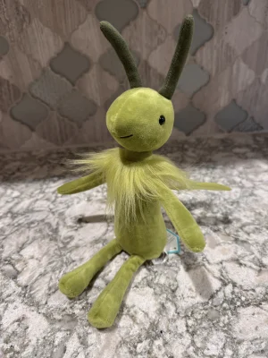Zeegul Grasshopper Jellycat photo uploaded by SnowLeopard821
