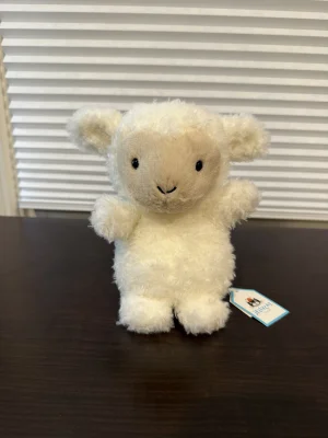 A photo of Wee Lamb Jellycat taken by Bunnylove