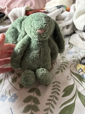 Bashful Ivy Bunny Jellycat | Jelly Journal